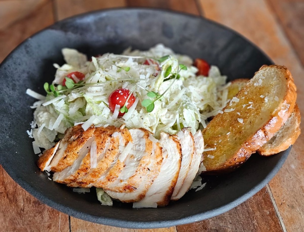 Caesar Salad Le Garage Style