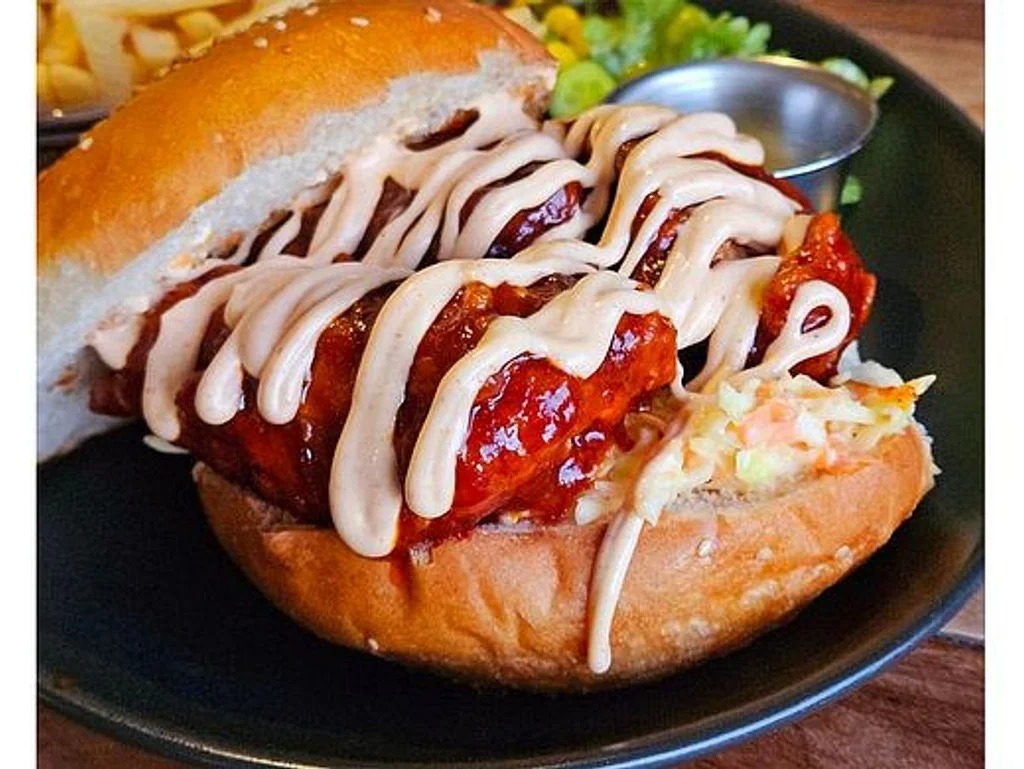 Crispy Buffalo Chicken Burger