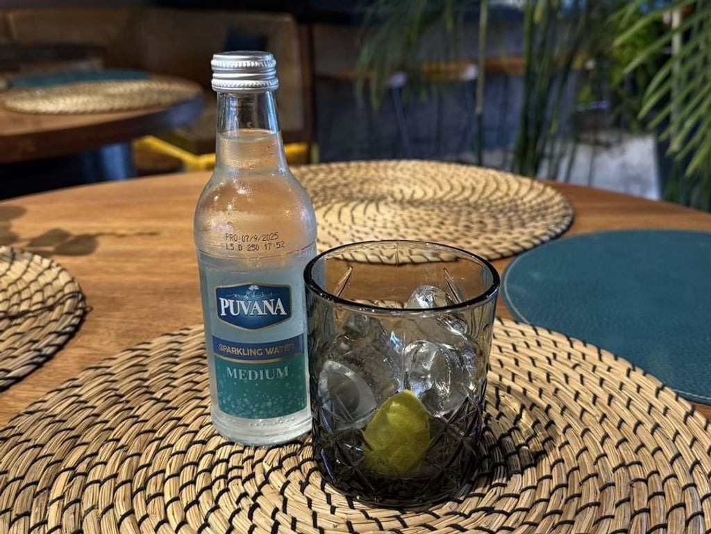 Sparkling Water PUVANA 240ml
